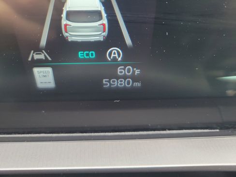 Certified 2025 Kia Telluride S image 27