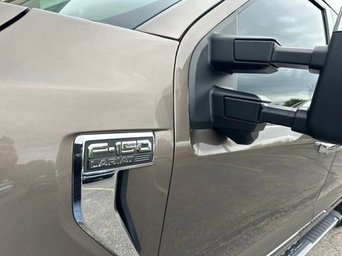 Used 2021 Ford F150 Lariat w/ Equipment Group 502A High AWD/4WD image 9