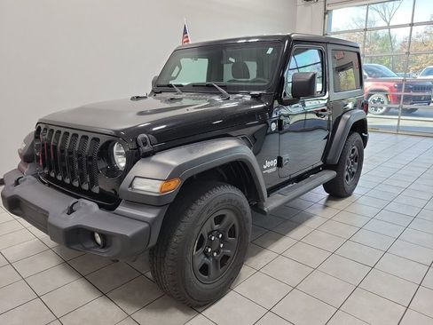 Used 2019 Jeep Wrangler Sport image 10