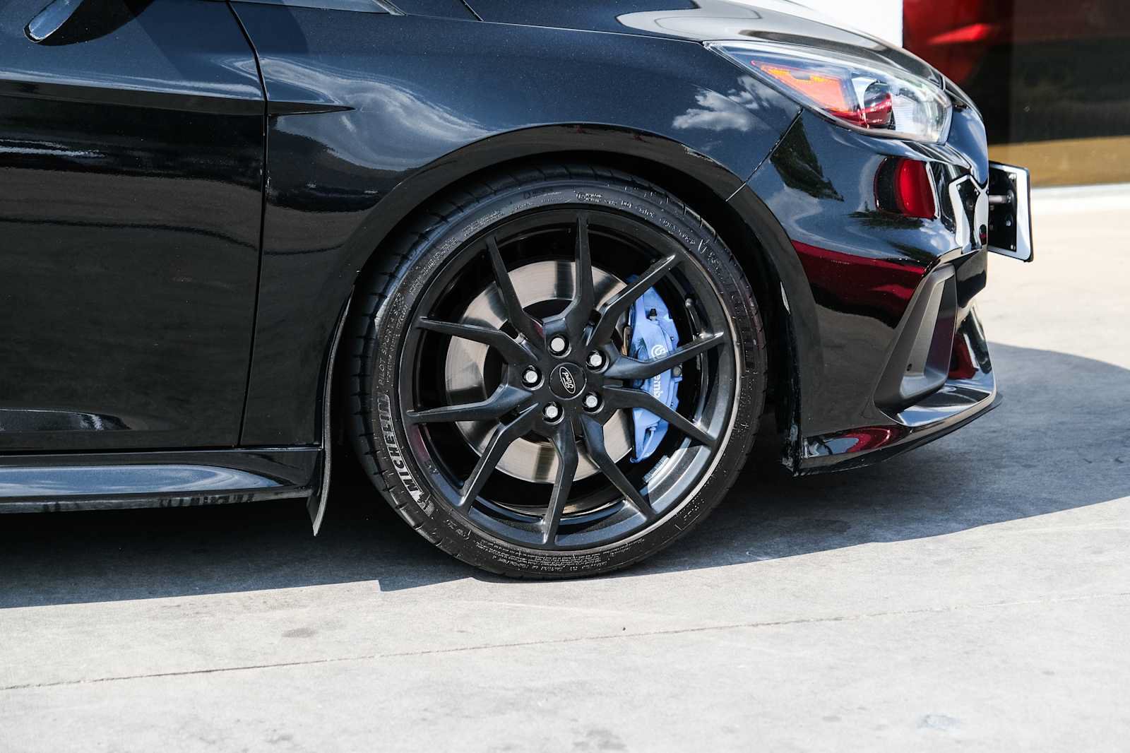 Used 2016 Ford Focus RS AWD/4WD image 10