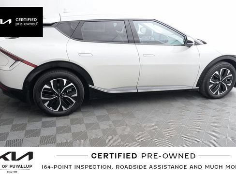 Certified 2024 Kia EV6 Wind w/ Wind Technology Package RWD image 5