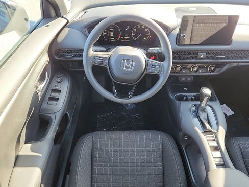 New 2026 Honda HR-V LX image 7