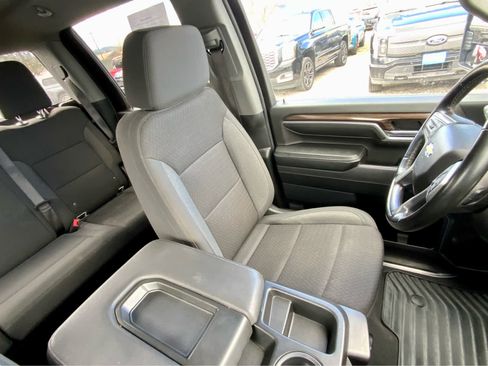 Used 2024 Chevrolet Silverado 2500 LT AWD/4WD image 31