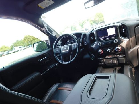 Used 2020 GMC Sierra 1500 AT4 w/ AT4 Premium Package AWD/4WD image 6