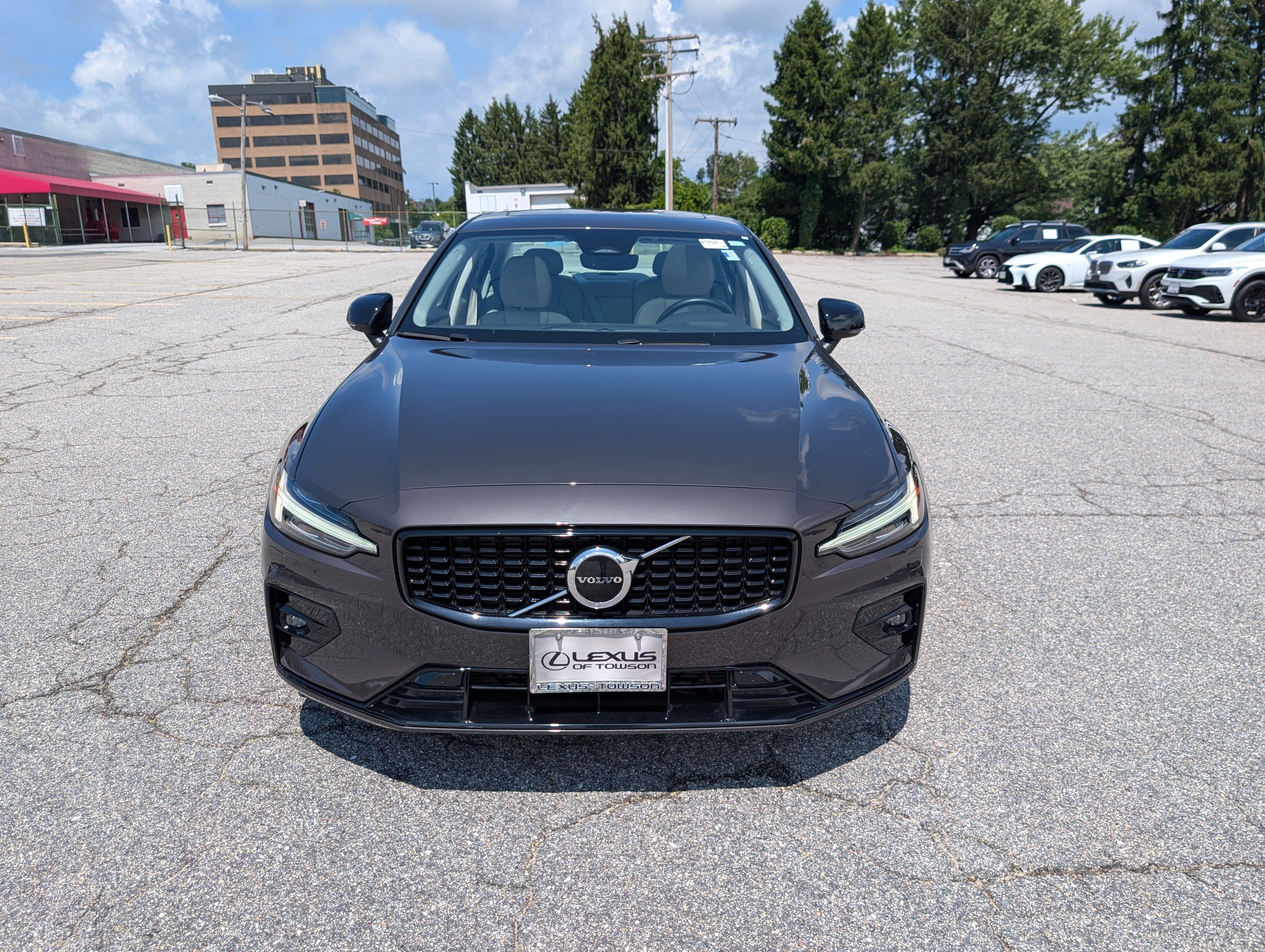 Used 2024 Volvo S60 B5 Core w/ Climate Package FWD image 8