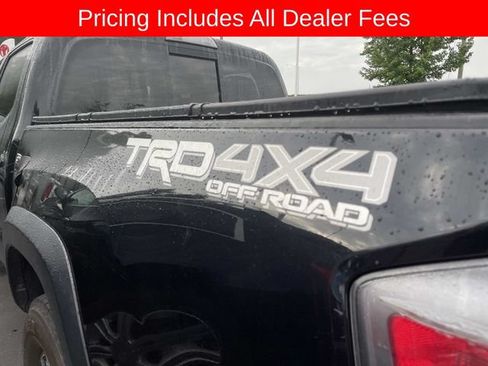 Certified 2021 Toyota Tacoma TRD Off-Road w/ Technology Package AWD/4WD image 4