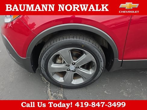Used 2014 Buick Encore Convenience FWD image 26