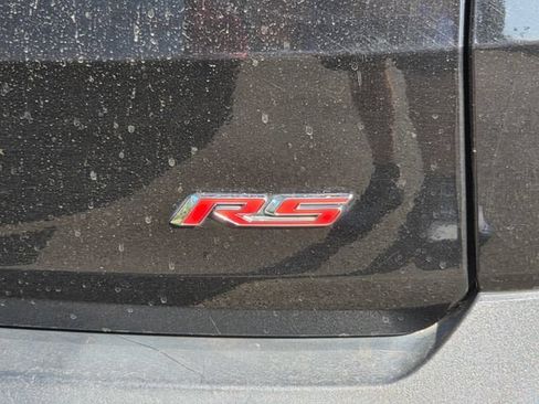 Used 2022 Chevrolet Traverse RS w/ LPO, Floor Liner Package FWD image 3