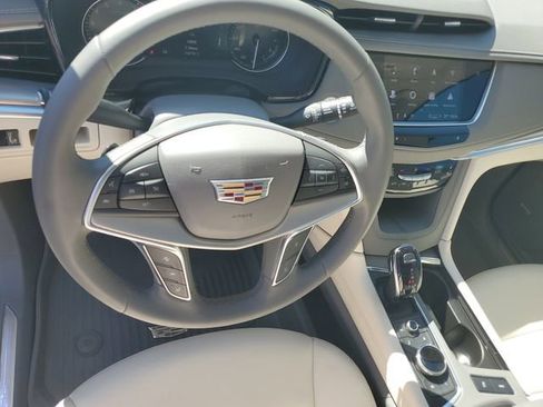 Certified 2025 Cadillac XT5 Premium Luxury w/ LPO, Floor Liner Package FWD image 12