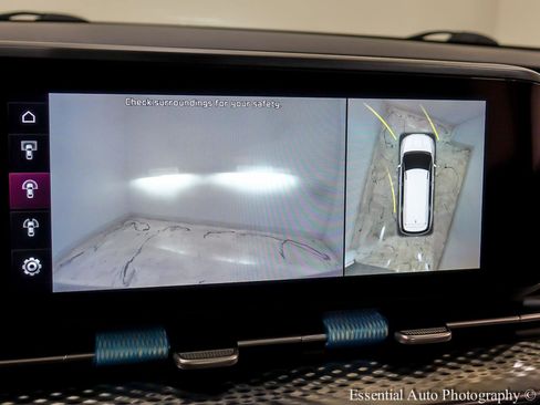 Used 2022 Kia Carnival SX Prestige image 25