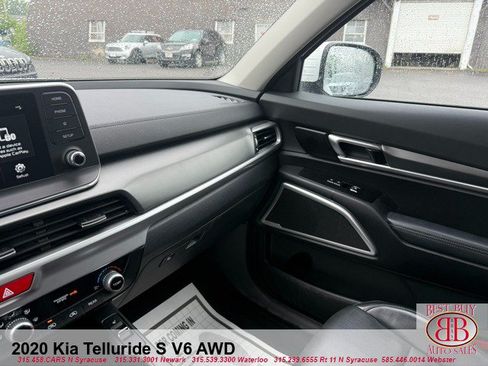Used 2020 Kia Telluride S AWD/4WD image 13