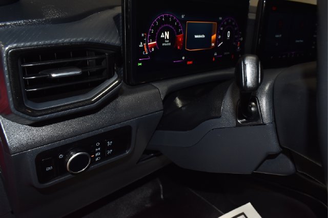 Used 2024 Ford Mustang GT RWD image 17