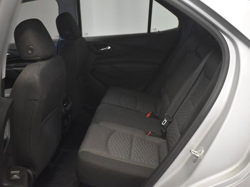 Used 2020 Chevrolet Equinox LT image 30