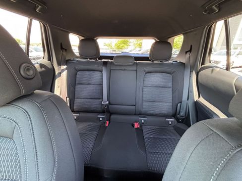 Used 2025 Chevrolet Equinox LT FWD image 38