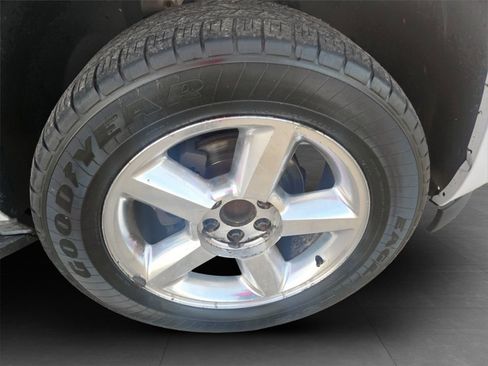 Used 2011 Chevrolet Tahoe LT w/ Texas Edition image 34