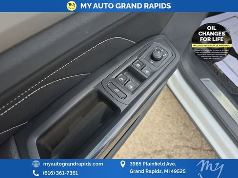 Used 2021 Volkswagen Atlas SEL Premium image 17