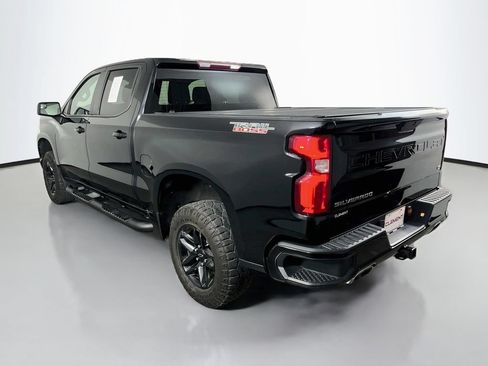 Used 2021 Chevrolet Silverado 1500 LT Trail Boss w/ Bed Protection Package AWD/4WD image 8