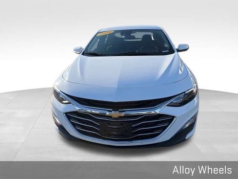 Used 2024 Chevrolet Malibu LT image 5