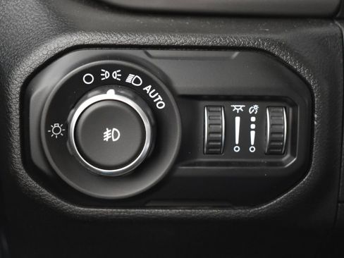 Used 2019 Jeep Wrangler Unlimited Sport S AWD/4WD image 27
