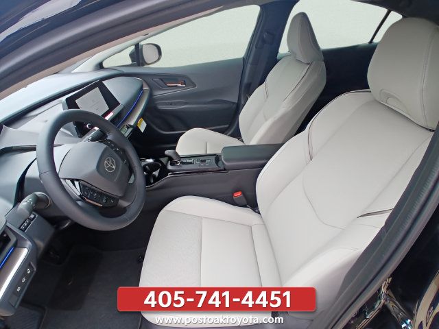 New 2027 Toyota Prius FWD image 19