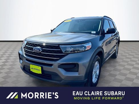Used 2023 Ford Explorer XLT AWD/4WD image 1