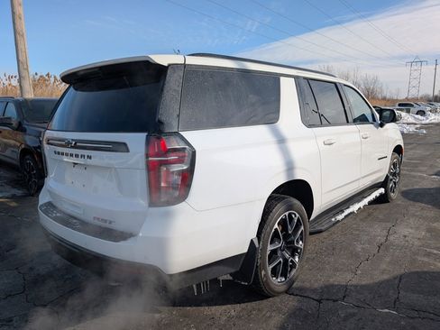 Used 2023 Chevrolet Suburban RST w/ Luxury Package image 7