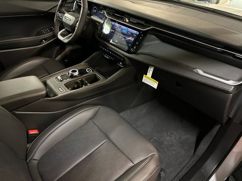 New 2026 Jeep Cherokee Overland AWD/4WD image 15