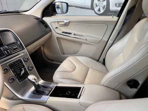 Used 2013 Volvo XC60 T6 image 14