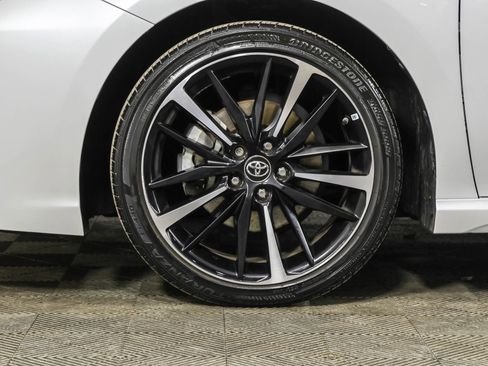 Used 2018 Toyota Camry XSE image 21