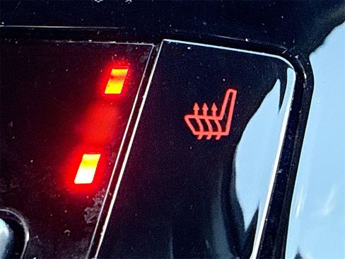 Used 2022 Ford Explorer Limited w/ Equipment Group 301A image 22