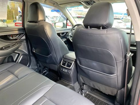 Used 2022 Subaru Outback Limited image 36