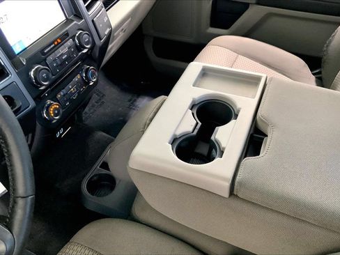 Used 2017 Ford F150 XLT w/ Equipment Group 302A Luxury RWD image 17