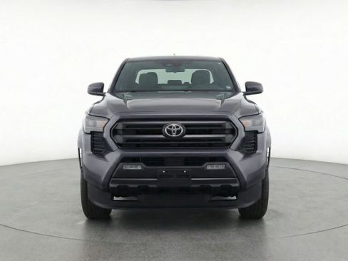 New 2026 Toyota Tacoma SR5 image 2