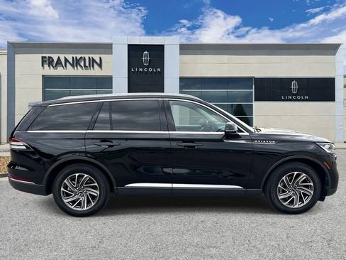 Certified 2023 Lincoln Aviator 2WD image 8