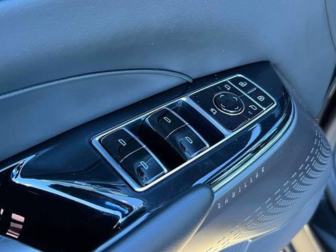 Used 2024 Cadillac Lyriq Sport image 17