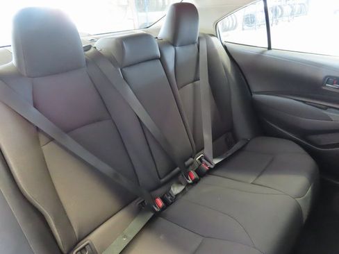 Used 2024 Toyota Corolla LE image 27