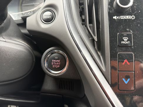 Used 2024 Subaru Crosstrek 2.5i Sport image 17