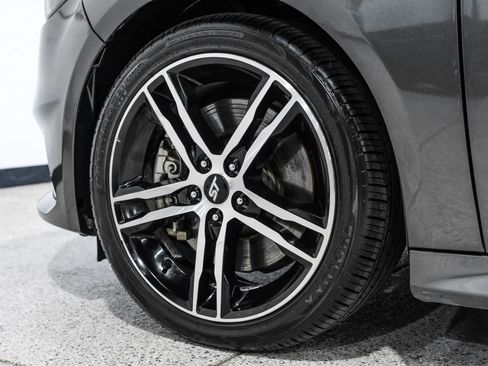 Used 2015 Ford Focus ST w/ Equipment Group 401A image 67