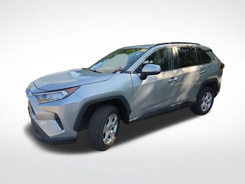 Used 2021 Toyota RAV4 XLE AWD/4WD image 13