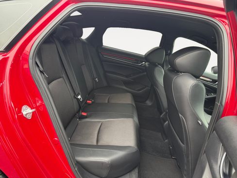 Used 2021 Honda Accord Sport image 18