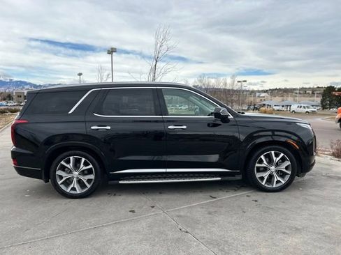 Used 2022 Hyundai Palisade Limited w/ Cargo Package image 9
