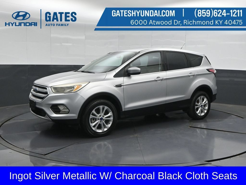 Used 2017 Ford Escape SE AWD/4WD image 6