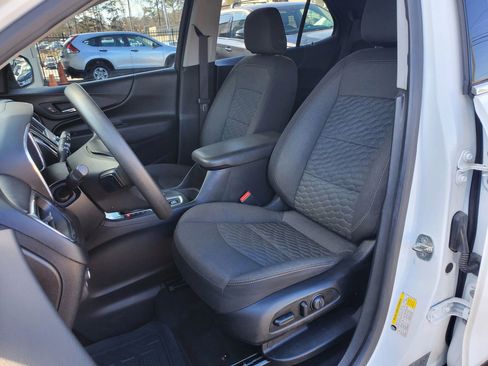 Used 2019 Chevrolet Equinox LT image 20