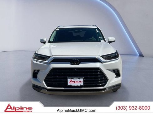 Used 2024 Toyota Grand Highlander FWD image 8