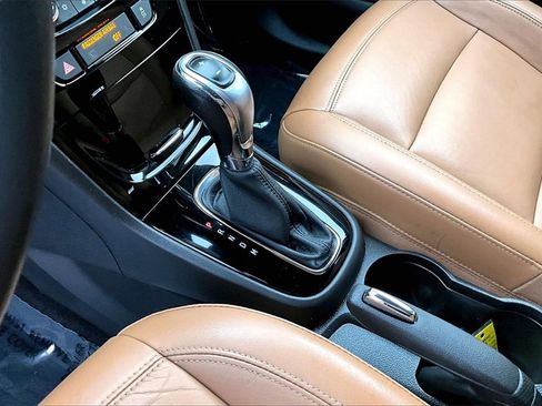 Certified 2018 Buick Encore Premium w/ Experience Buick Package image 16