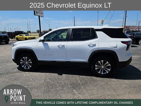 Used 2025 Chevrolet Equinox LT FWD image 7