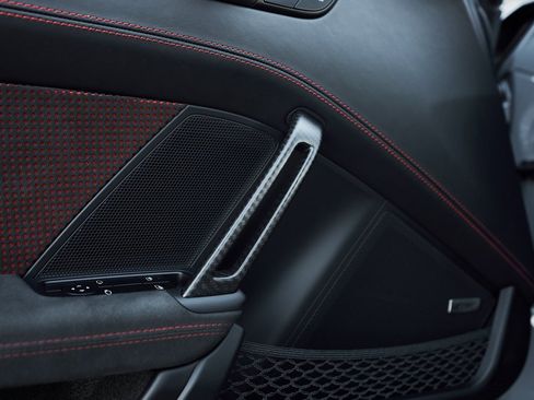 Used 2024 Porsche 911 GT3 RS w/ Weissach Package image 37