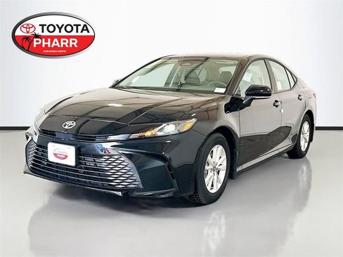 New 2026 Toyota Camry LE FWD image 1