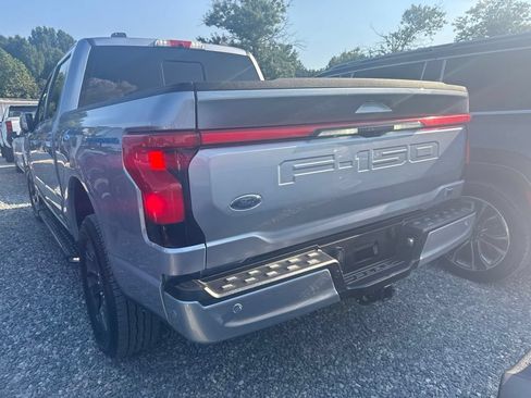 Used 2022 Ford F150 Lightning Lariat w/ Tow Technology Package AWD/4WD image 4