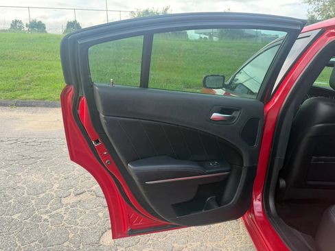 Used 2015 Dodge Charger SXT w/ Plus Group RWD image 10